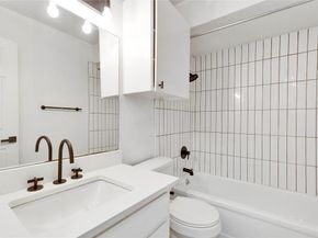 6910 Hart Lane 403, Austin TX 78731