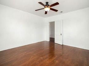 1202 Barkdull Street, Houston TX 77006