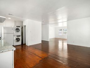 1202 Barkdull Street, Houston TX 77006