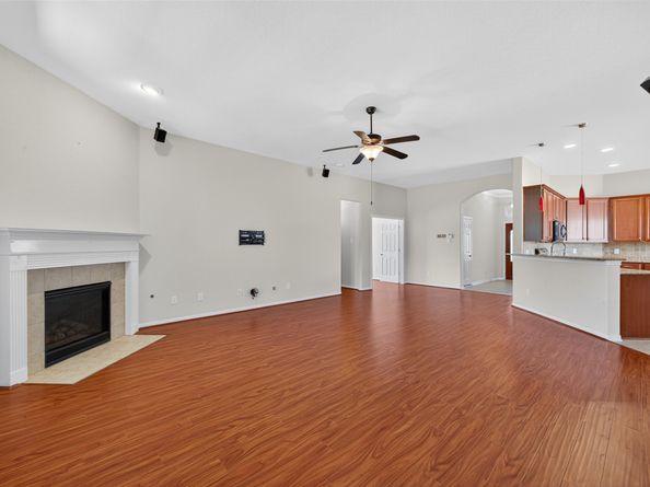 7031 Kendall Lake Court, Richmond TX 77407