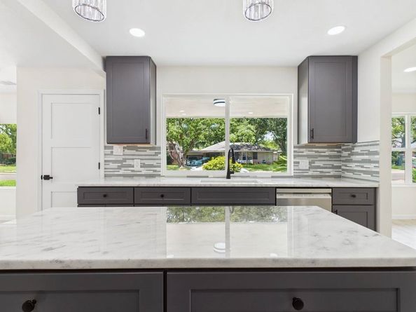 5025 De Milo Drive, Houston TX 77092