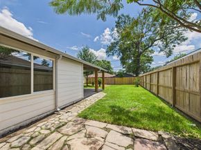 5025 De Milo Drive, Houston TX 77092