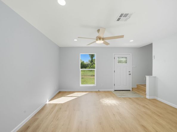 1966 Upland Drive, Houston TX 77043
