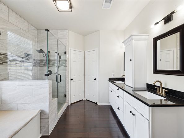 6111 Branch Lake Drive, Houston TX 77066