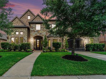 21806 W Firemist Court