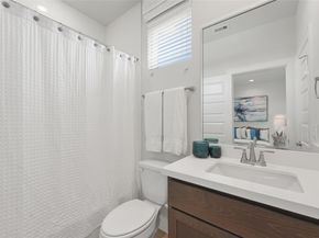 2708 Grand Fountains Drive G, Houston TX 77054