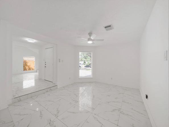 8715 Covent Garden Street, Houston TX 77031