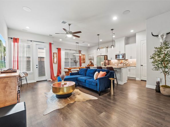 1523 Canter Bayou Way, Houston TX 77043