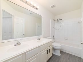 7035 Shasta Square, Houston TX 77084