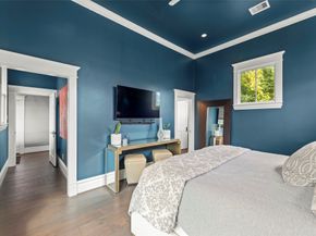 1810 Kane Street, Houston TX 77007