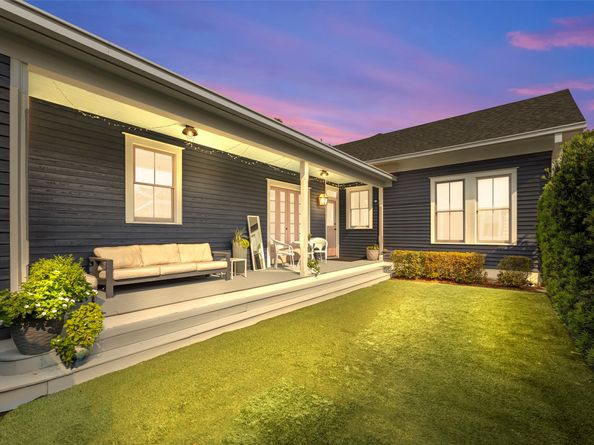 1810 Kane Street, Houston TX 77007