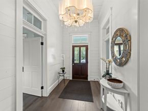 1810 Kane Street, Houston TX 77007