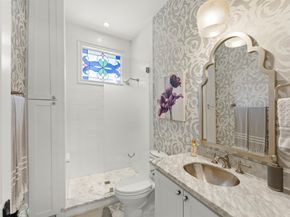 1810 Kane Street, Houston TX 77007