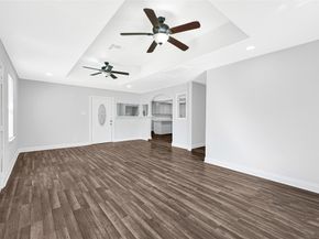 7625 Touchstone Street, Houston TX 77028