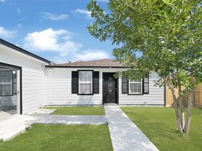 7625 Touchstone Street, Houston TX 77028