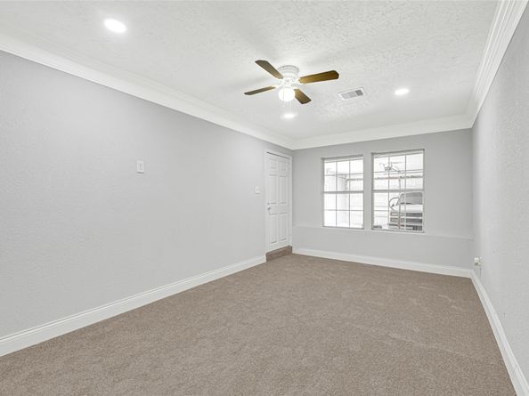 7625 Touchstone Street, Houston TX 77028