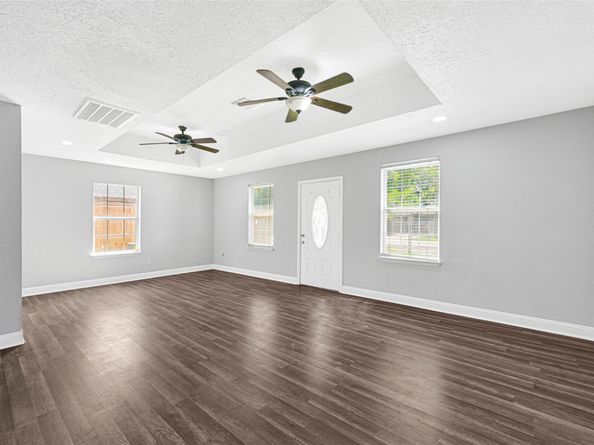 7625 Touchstone Street, Houston TX 77028