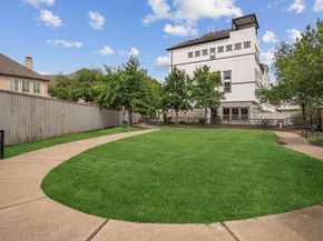 803 Algona Avenue, Houston TX 77008