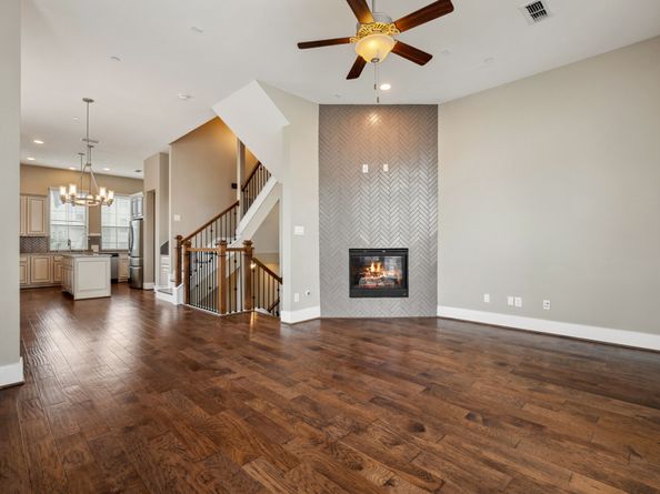 803 Algona Avenue, Houston TX 77008