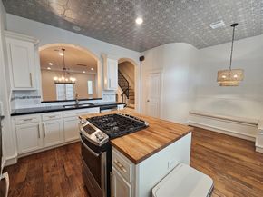 1239 W 22nd Street C, Houston TX 77008