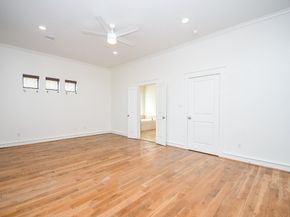 1239 W 22nd Street C, Houston TX 77008