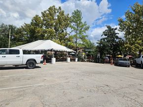 1239 W 22nd Street C, Houston TX 77008