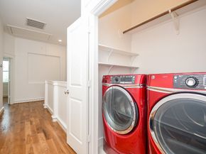 1239 W 22nd Street C, Houston TX 77008