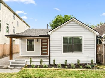 803 E 29th Street