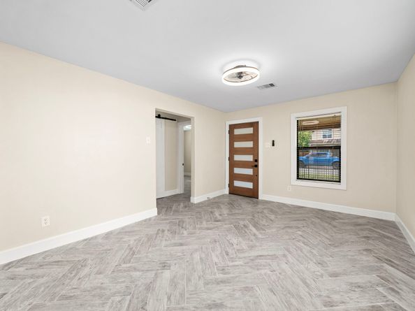 803 E 29th Street, Houston TX 77009