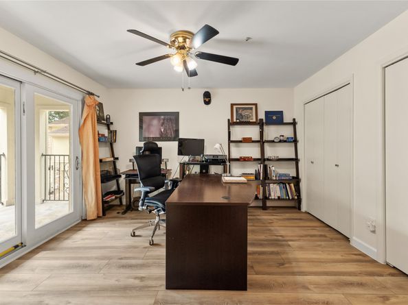 10121 Valley Forge Drive, Houston TX 77042