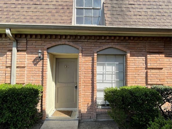 1220 Shadowdale Drive 12, Houston TX 77043
