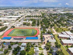 6906 Raton Street, Houston TX 77055