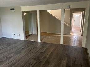 781 Country Place Drive 2054, Houston TX 77079