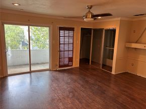 781 Country Place Drive 2054, Houston TX 77079