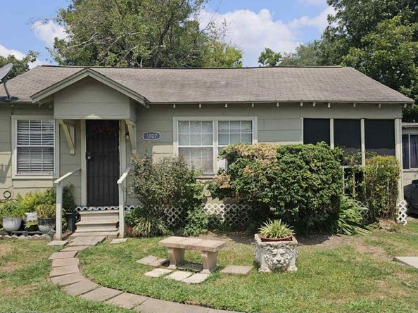3107 Melbourne Street, Houston TX 77026