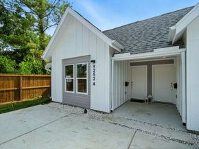 9252 Arvin Street, Houston TX 77028