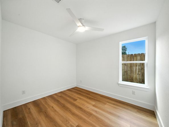 9252 Arvin Street, Houston TX 77028