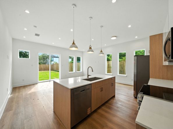 9252 Arvin Street, Houston TX 77028