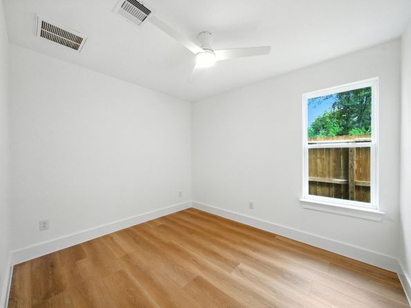 9252 Arvin Street, Houston TX 77028