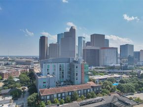 2000 Bagby Street 2401, Houston TX 77002
