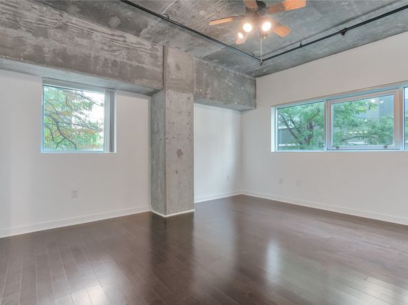 2000 Bagby Street 2401, Houston TX 77002