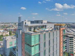 2000 Bagby Street 2401, Houston TX 77002