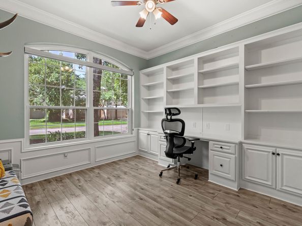 31 Treescape Circle, The Woodlands TX 77381
