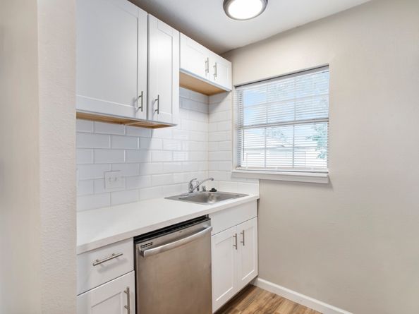 13210 Rockglen Street, Houston TX 77015
