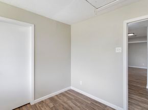 13210 Rockglen Street, Houston TX 77015