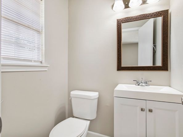 13210 Rockglen Street, Houston TX 77015