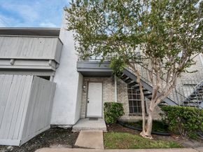 8787 Brae Acres Road 307, Houston TX 77074