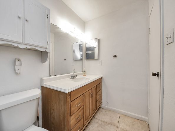 8787 Brae Acres Road 307, Houston TX 77074