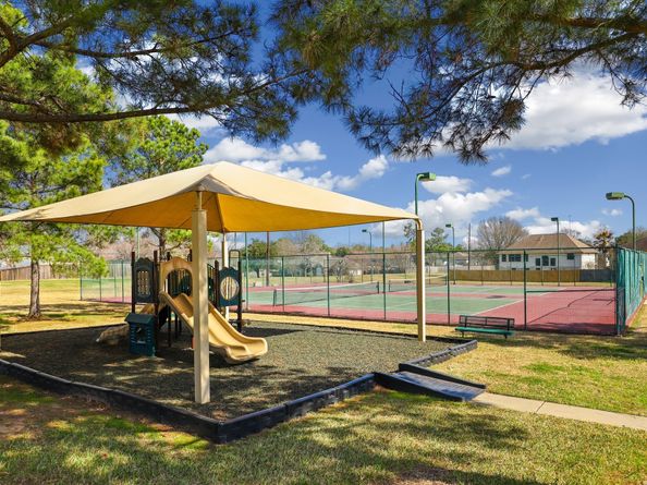 23026 Eastgate Village Drive, Spring TX 77373
