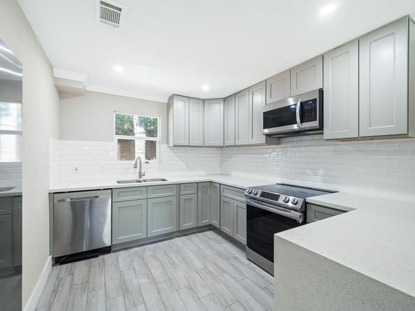 2222 Peppermill Road, Houston TX 77080